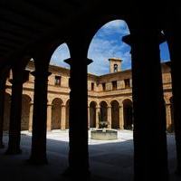 18 de Agosto - Claustro del Convento de Jesús y María <br> Huete - Cuenca